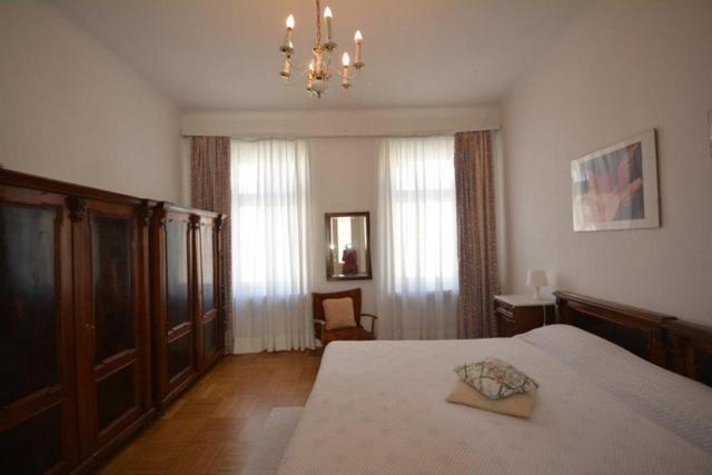 Vienna Holiday Apartments Экстерьер фото